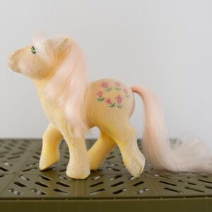 Vintage 1987 My Little Pony So-Soft “Lofty” Flocked Pony Pink Tulips Hasbro G1